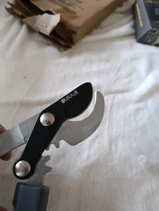 Forbici da potatura professionali AIRAJ