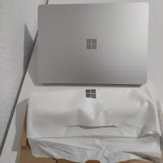 Portatile Microsoft Surface Laptop 7 15'