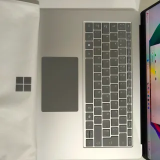 Portatile Microsoft Surface Laptop 7 15'