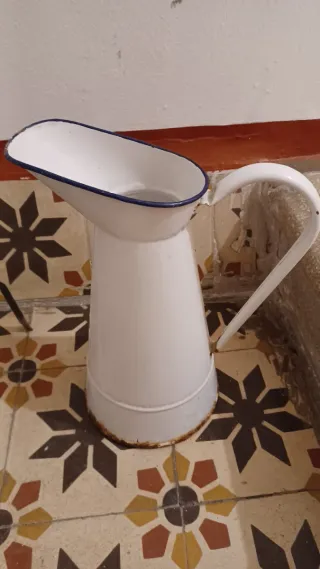 Jarra y palanganero antiguo