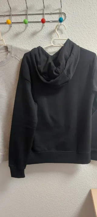 Lote 2 sudaderas: negra y gris