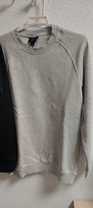 Lote 2 sudaderas: negra y gris