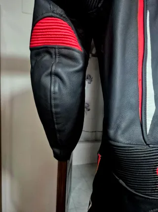 Traje de moto cuero SHUA negro/rojo