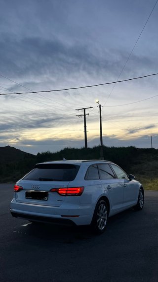 Audi A4 QUATTRO 2017
