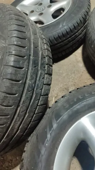 Llantas aluminio Citroen C15 con neumáticos