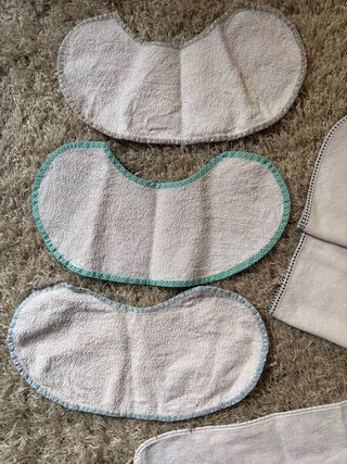 Protectores para pañales y para dar el biberon