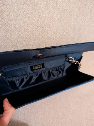 Bolso de fiesta azul Zara