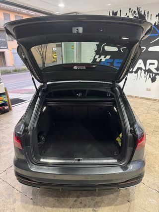 AUDI A4 AVANT 35 TFSI🔵🟢 BLACKLINE 150cv 2024 NUEVO