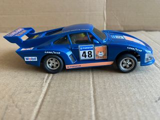 Scalextric Porsche 935 JAC Azul
