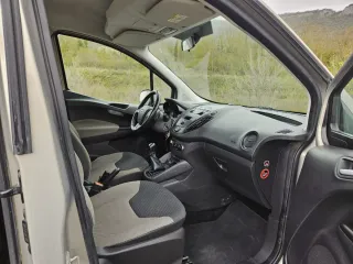 Ford Tourneo Courier 2015