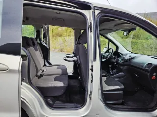 Ford Tourneo Courier 2015