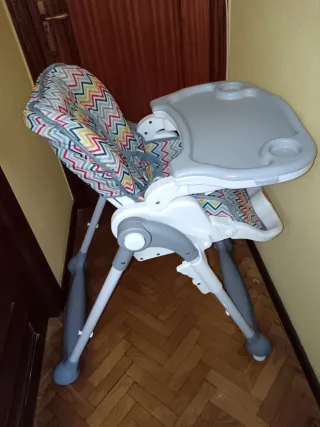 Trona Tuc Tuc multiposición con adaptador acolchad