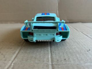 Scalextric Porsche 935 Azul