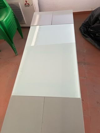 Mesa de cocina cristal y metal