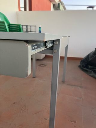 Mesa de cocina cristal y metal