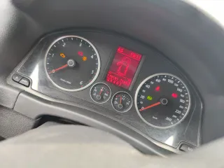 Volkswagen Tiguan 2009 2.0 TDI