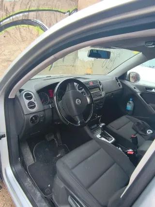 Volkswagen Tiguan 2009 2.0 TDI