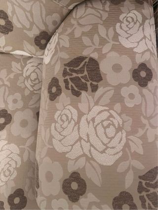 Sofá 3 plazas floral beige y marrón