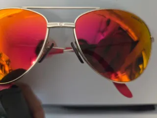 Gafas de sol Carrera mujer doradas y rojas