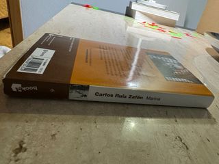 Marina (Spanish Edition)