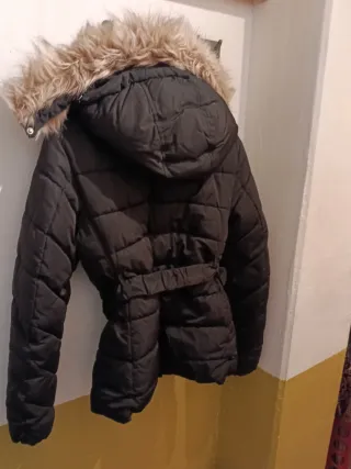 Abrigo acolchado mujer negro