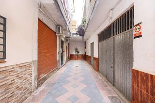 Local comercial en venta en Las Tres Cruces en Armilla