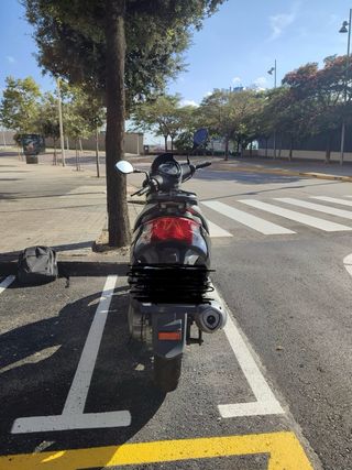 Kymco Agility City 125cc Negra 2017- 11.000km