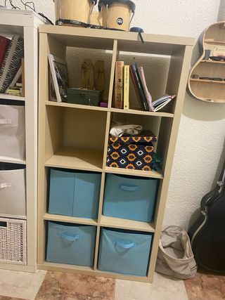 Estantería Ikea Blanca Modular y Beige