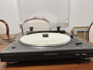 Tocadiscos Marantz TT500 automático