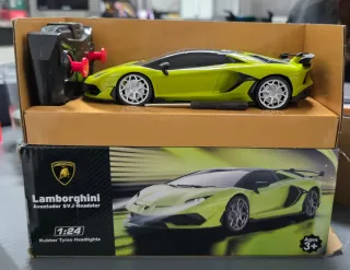 Coche a escala Lamborghini Aventador SVJ Roadster