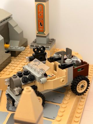 LEGO Adventurers 5978 Sphinx Secret Surprise 1998