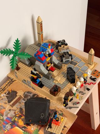 LEGO Adventurers 5978 Sphinx Secret Surprise 1998