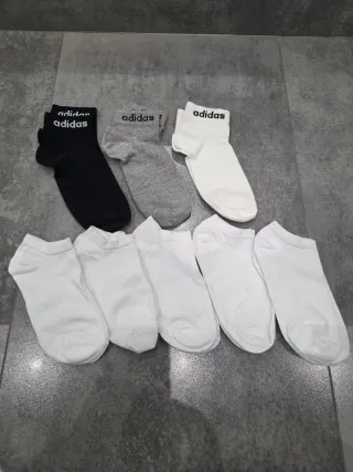 Pack 3 pares calcetines Adidas, y otros sin marca
