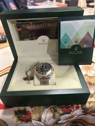 Rolex GMT-Master II FULL SET Reloj Oro y Plata.