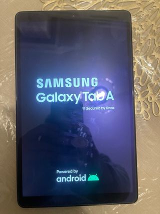 Samsung Galaxy Tab A 2019 con funda y teclado