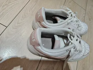 Nike Air Force 1 Blancas Rosas