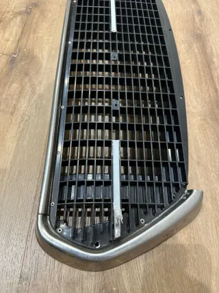 Parrilla Original Mini Cooper 1300