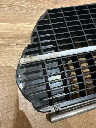 Parrilla Original Mini Cooper 1300