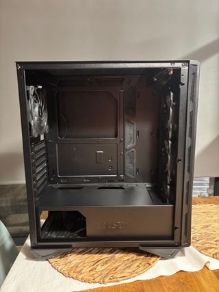 Torre PC MSI MPG Gungnir 110M Cristal Templado