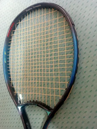 Raqueta de Tenis Rossignol con funda.NUEVA!!!