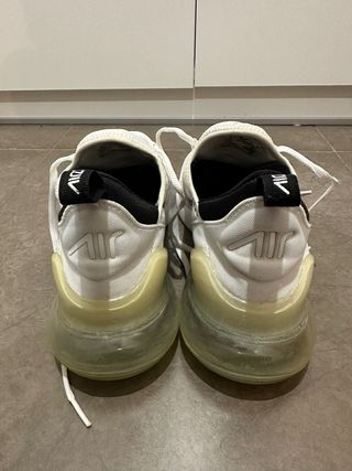 Zapatillas Nike Air Max 270 Blancas y Negras