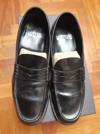 Zapatos Lottusse Negros talla 7 - 41