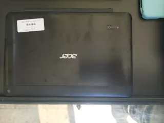 Portátil 2 en 1 con teclado