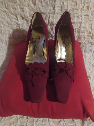 Scarpe pucci borgogna scamosciate con fiocco