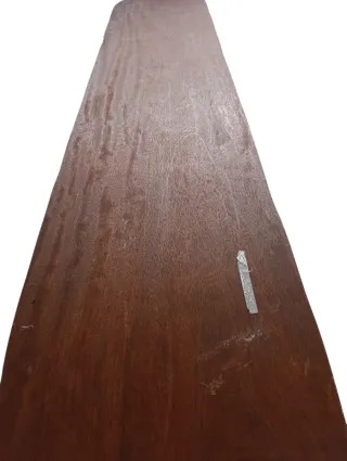 Antiguo Tablón grande  de madera maciza.