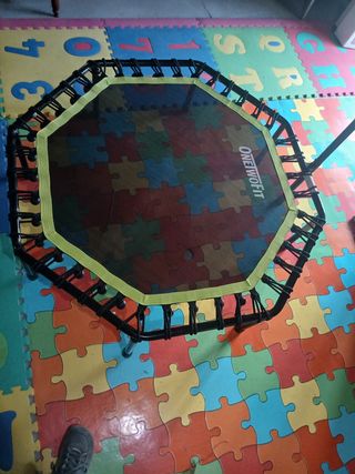 Trampolin jumping fitness