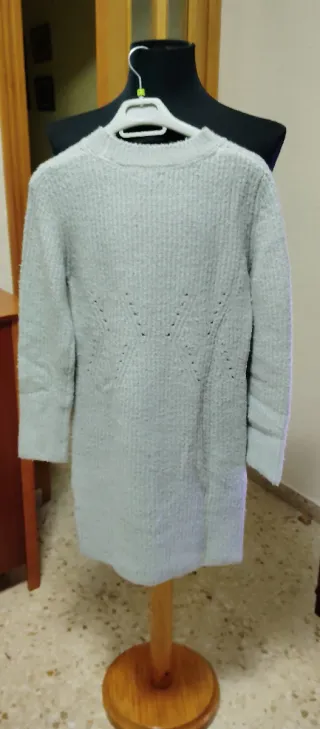 Vestido de punto gris.Talla 40.Marca Caché Caché