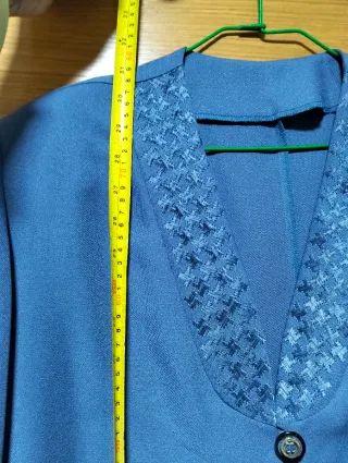 Conjunto chaqueta y falda azul