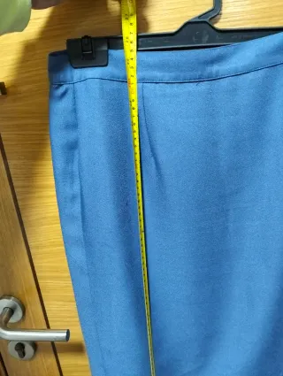 Conjunto chaqueta y falda azul