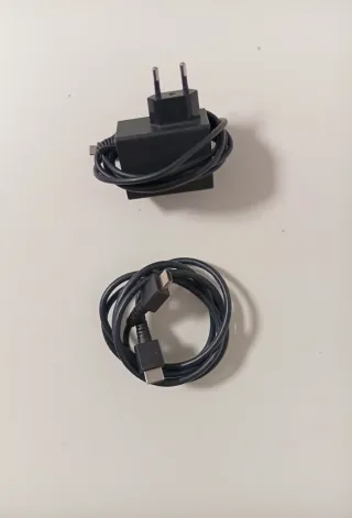 Nintendo Switch Completa + Mando